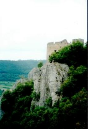 burg reusenstein; 14kb